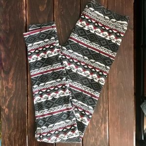 *SOLD* Nordstrom BP XS Tribal Leggings